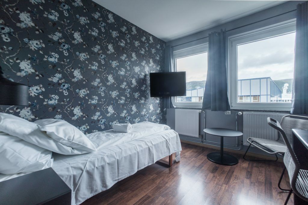 Enter Amalie Hotel 4*
