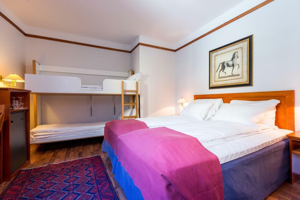 Hotel Enter Amalie 4*